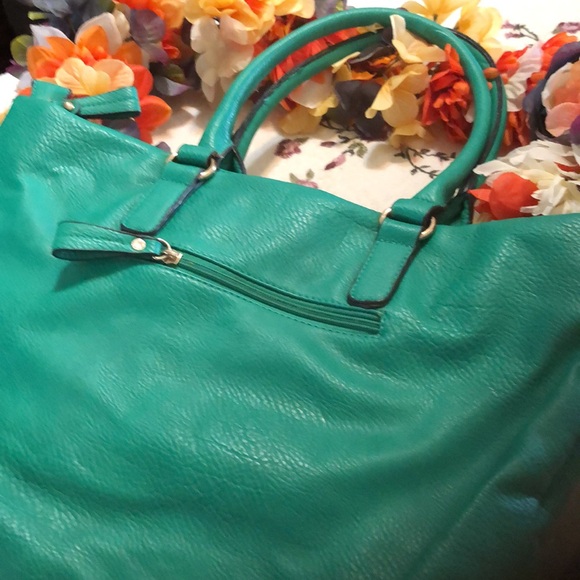 Nine West vintage pebble leather satchel. - Picture 5 of 7